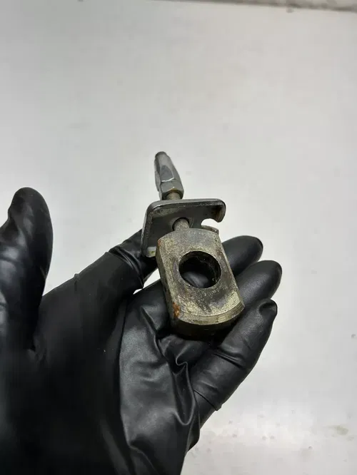 1982 82 HARLEY SHOVELHEAD LOWRIDER STURGIS FXB OEM Rear Back Belt Adjuster Block