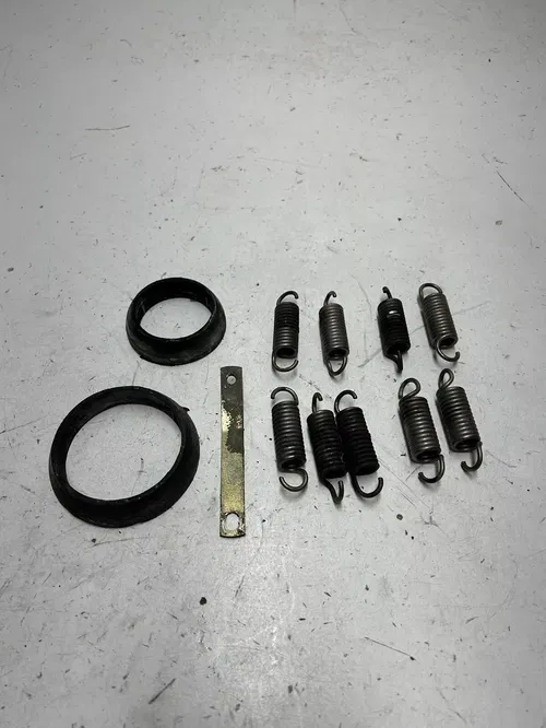 2004 04 Ski-doo Summit 800 Highmark 151" OEM LOT Exhaust Spring Donut Gasket
