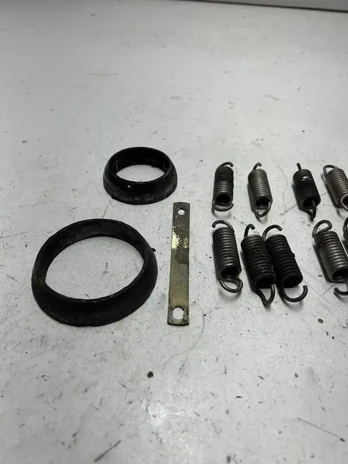 2004 04 Ski-doo Summit 800 Highmark 151" OEM LOT Exhaust Spring Donut Gasket