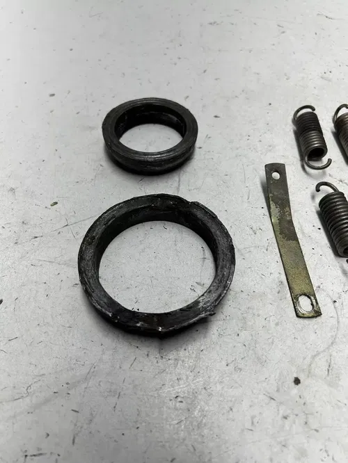 2004 04 Ski-doo Summit 800 Highmark 151" OEM LOT Exhaust Spring Donut Gasket
