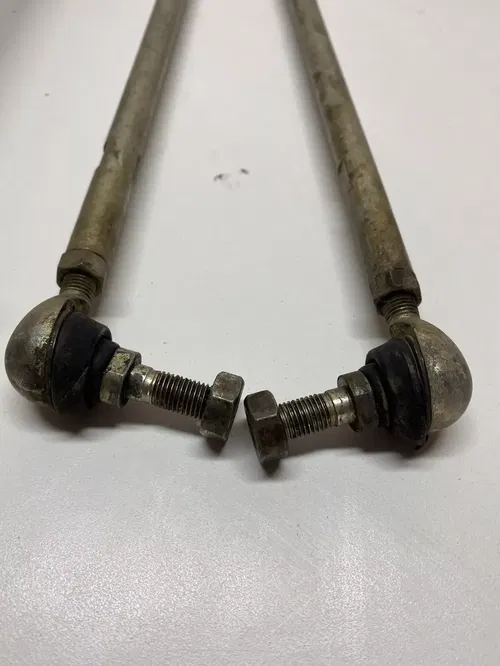 04 Arctic Cat 650 4x4 FIS V2 Steering Shaft Tie Rod & Ends With Steering Mount