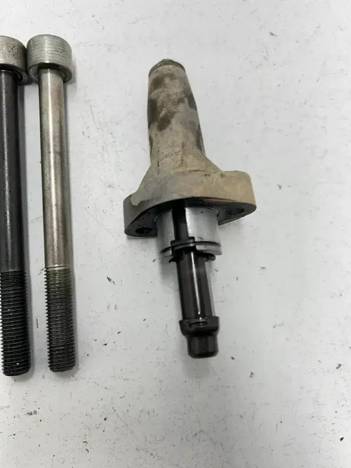 1991 91 Honda trx250x Fourtrax 250x OEM Cylinder Head Studs Timing Chain Guide