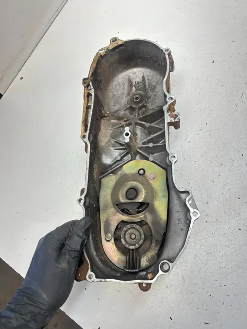 02 2002 Polaris Scrambler 90 2 Stroke OEM GOOD! Clutch Cover Side Case Engine