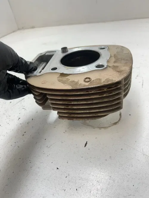 06 2006 Polaris Trail Boss 330 2x4 OEM Engine Cylinder Piston Block Jug Barrel