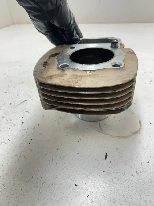 06 2006 Polaris Trail Boss 330 2x4 OEM Engine Cylinder Piston Block Jug Barrel