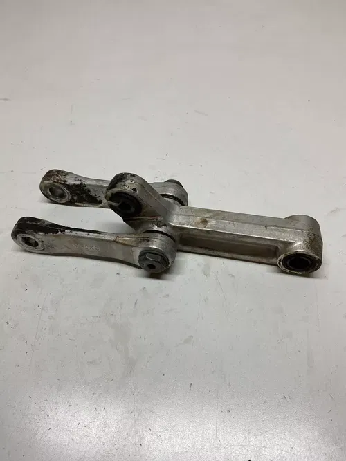 1991 91 Yamaha YZ250 Yz 250 Shock Linkage Dog Bone free US Ship