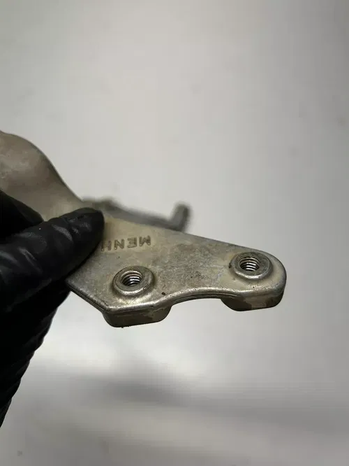 2007 07 Honda CRF450R crf 450 r OEM Motor Engine Mount Hanger Support Free Ship
