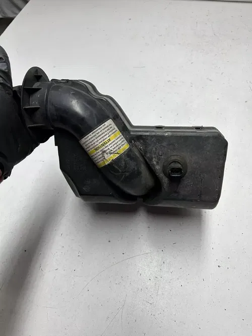 2004 04 Ski-doo Summit 800 Highmark 151" OEM Air Box Filter Intake BOTH BOXES