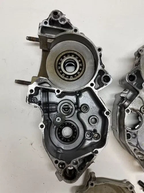 1991 91 Yamaha YZ250 Yz 250 GOOD Case Cases L R Cover Crankcase Oem free US Ship