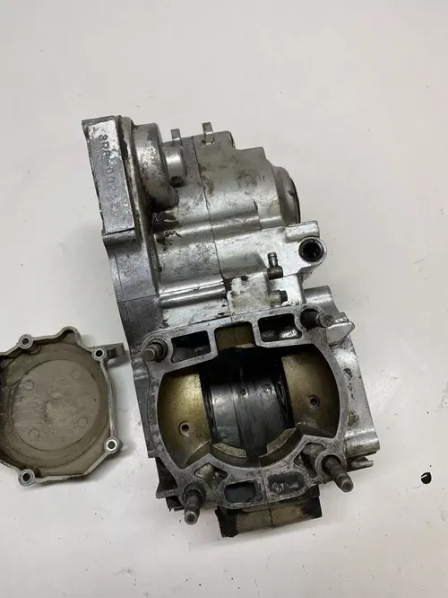 1991 91 Yamaha YZ250 Yz 250 GOOD Case Cases L R Cover Crankcase Oem free US Ship
