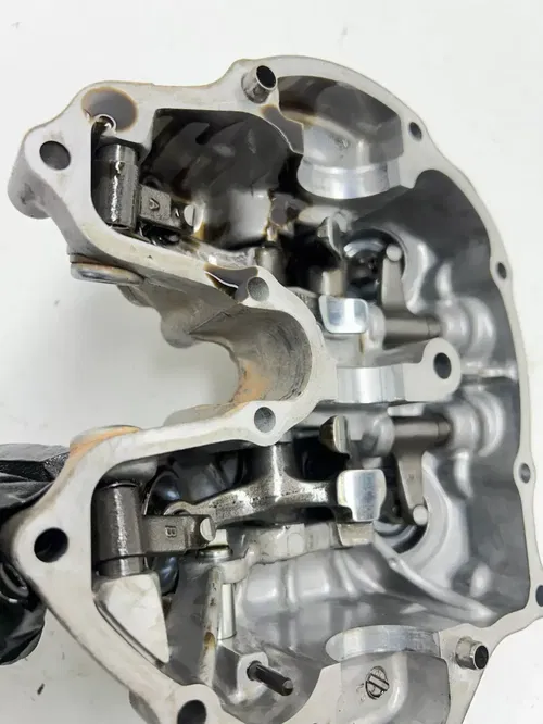 98 1998 Honda Xr400r XR 400 R OEM Cylinder Head Cap Valve Cover Rocker Arm Cam