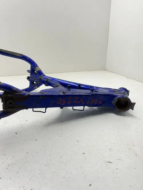 2001 01  Yamaha YZ426F Yz 426 f Main Frame Chassis Body Assembly BOS!