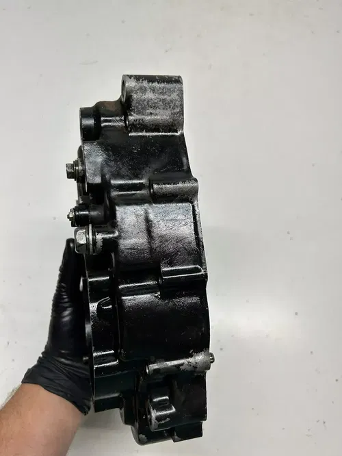 1984 84 Honda XL250R Xl 250 r OEM GOOD! Left Case Crankcase Engine Motor Plug
