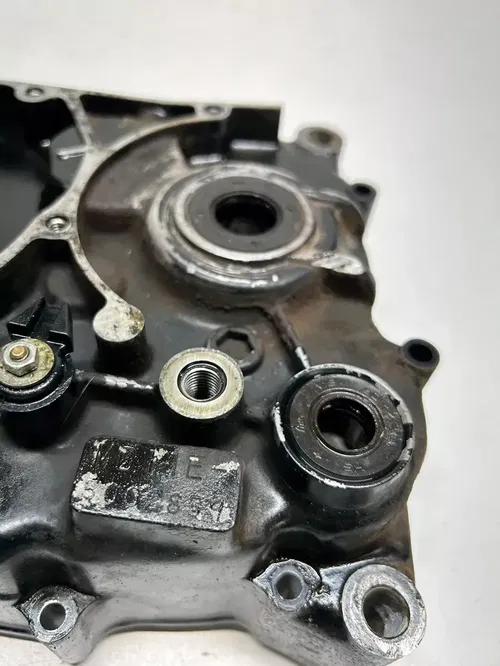 1984 84 Honda XL250R Xl 250 r OEM GOOD! Left Case Crankcase Engine Motor Plug