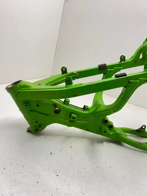 1998 98 kawasaki KX125 kx 125 Main Frame Chassis Body Assembly BOS!