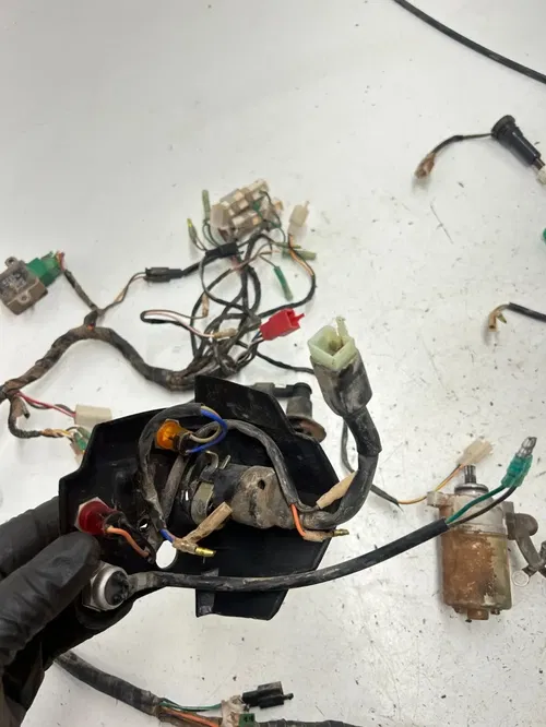 05 2005 Polaris Predator 90 2 Stroke OEM Wiring Harness Mount Plug Coil CDI ECU