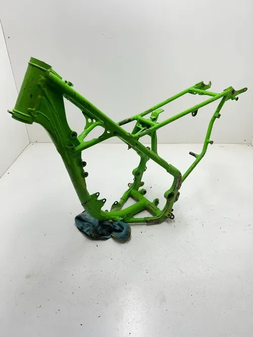 1995 95 Kawasaki KX100 kx 100 B OEM Main Frame Body Assembly Chassis BOS! READ