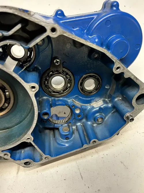 1990 90 SUZUKI LT500R lt 500 r Quadzilla OEM NICE! Right Case Engine Motor Cases