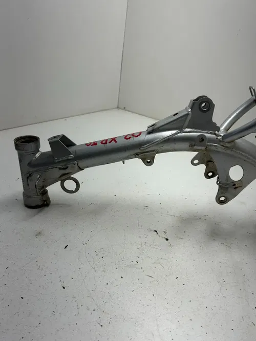 02 2002 HONDA XR 50 xr50 OEM  Main Frame Body Assembly Chassis BOS! READ