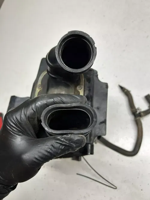 1983 83 Honda XR500R Xr 500 R xr OEM GOOD! Airbox Air Box Intake Boot Tube