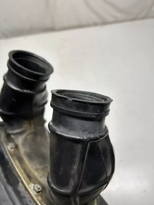 1983 83 Honda XR500R Xr 500 R xr OEM GOOD! Airbox Air Box Intake Boot Tube