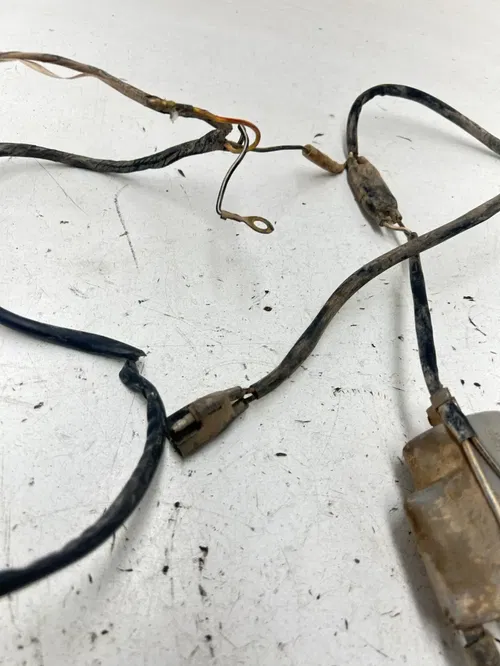 80 1980 Suzuki Ds 250 DS250 OEM LOT GOOD Wiring Harness Mount Loom Coil READ
