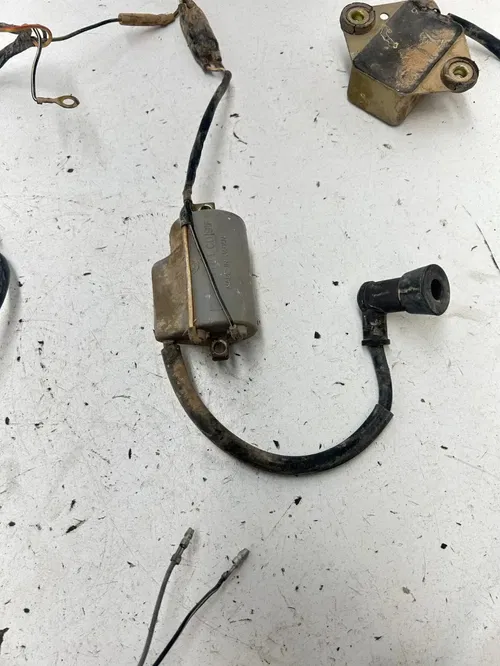 80 1980 Suzuki Ds 250 DS250 OEM LOT GOOD Wiring Harness Mount Loom Coil READ