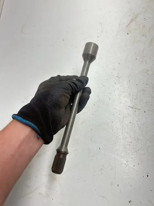 04 2004 Yamaha Bear Tracker 250 YFM250 2x4 OEM GOOD Drive Shaft Line Driveshaft