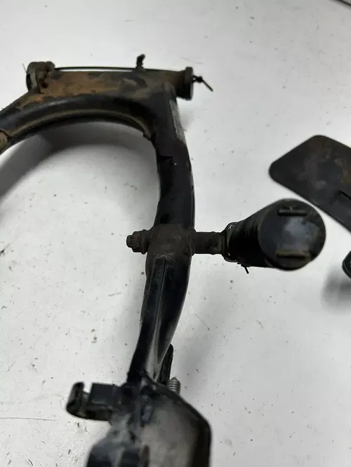 1980 80 Honda XL500S Xl 500 OEM LOT Swing Arm Swingarm Pegs Guard Shield READ DE