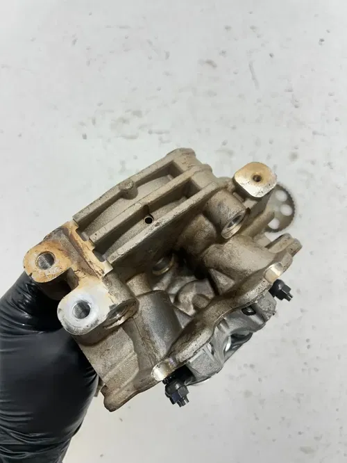 24 2024 Can-Am HD10 Defender Commander OEM Front Rear Cylinder Head Cam Rocker