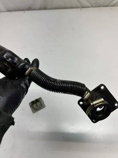 1990 90 Yamaha RT180 RT 180 rt OEM LOT Intake Boot Reed Cage Air Canister Line