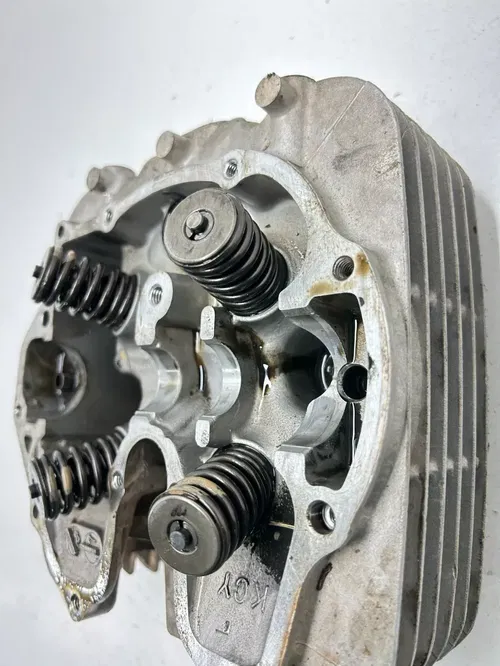 98 1998 Honda Xr400r XR 400 R OEM PARTS! Cylinder Head Cap Valves READ DESCRIPTI