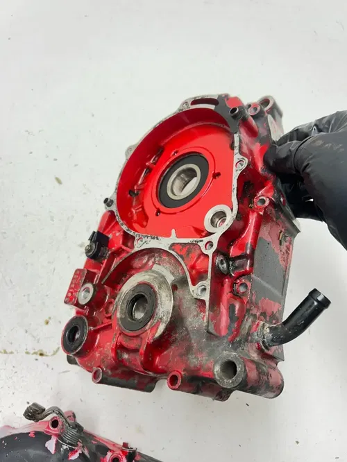 86 1986 Honda XL250R Xl 250 R OEM Crankcase Cases Clutch Cover Engine Motor Case