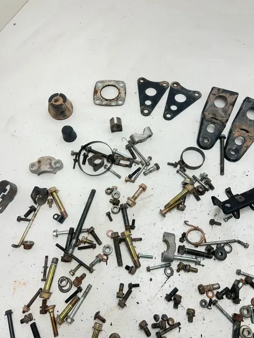 02 2002 Kawasaki Bayou 220 KLF220 2x4 OEM Bolt Clamp Engine Motor Hardware Mount