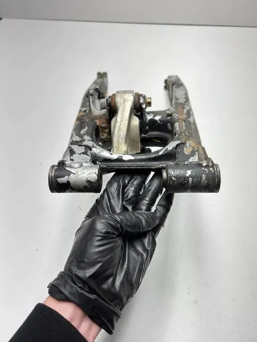 1994 94 Honda CR80R Cr 80 r OEM Swingarm Swing Arm Linkage Dog Bone Tensioner