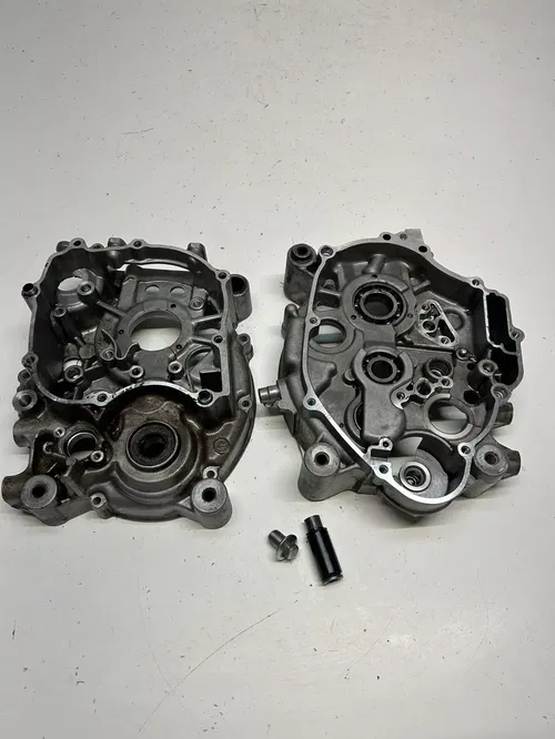 2017 17 Yamaha Ttr110e TTR 110 E OEM GOOD! Crankcase Case Cases Engine Motor