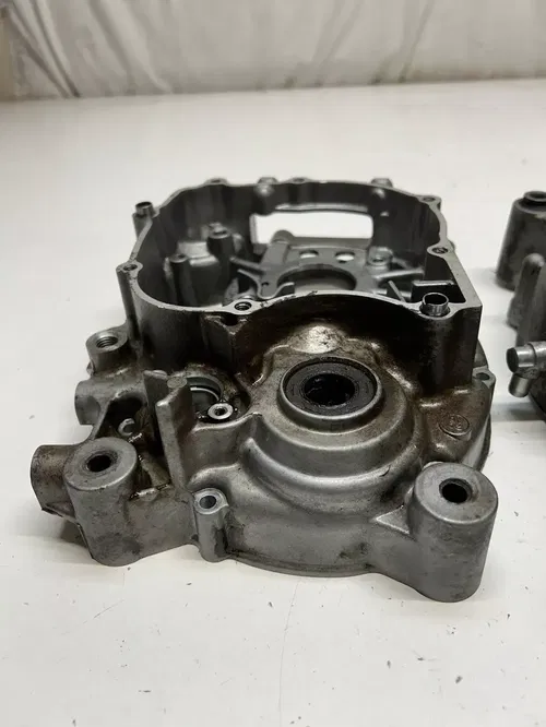 2017 17 Yamaha Ttr110e TTR 110 E OEM GOOD! Crankcase Case Cases Engine Motor