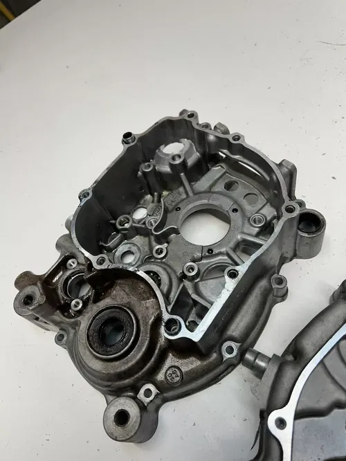 2017 17 Yamaha Ttr110e TTR 110 E OEM GOOD! Crankcase Case Cases Engine Motor