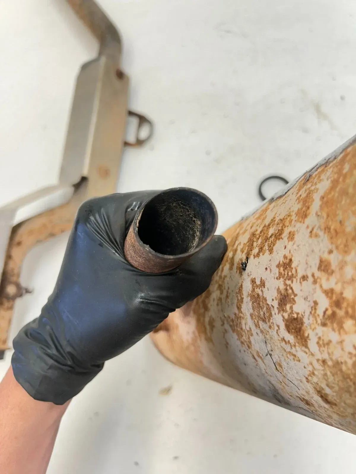 10 2010 Polaris Ranger 800 XP 4x4 OEM Exhaust Muffler Pipe Silencer Spring Cover