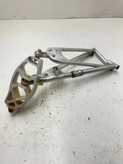 14 2014 Yamaha Venture MP PZ50MPEL OEM Front Left Control A Arm Spindle