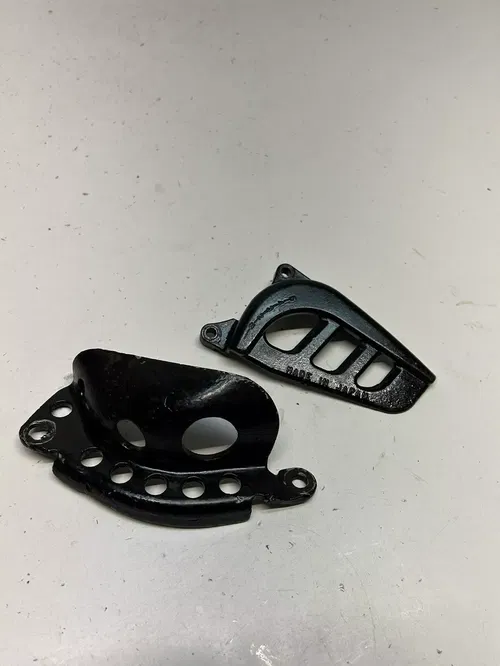 1998 98 YAMAHA YZ400F yz 400 f Sprocket Cover Chain Guard Skid Plate Bash Guard