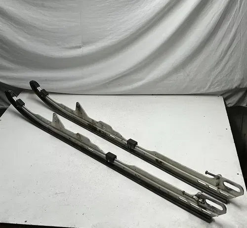 2004 04 Ski-doo Summit 800 Highmark 151" OEM LOT GOOD Skid Rails Adjuster Rubber