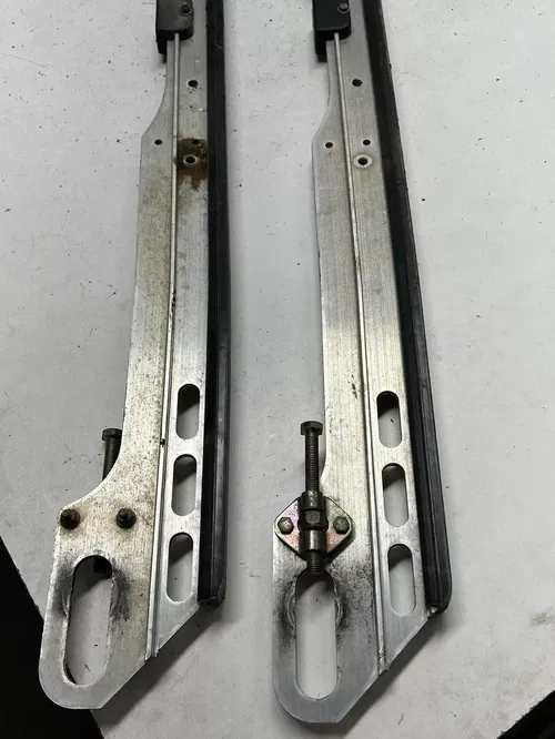 2004 04 Ski-doo Summit 800 Highmark 151" OEM LOT GOOD Skid Rails Adjuster Rubber