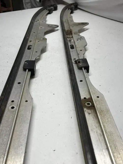 2004 04 Ski-doo Summit 800 Highmark 151" OEM LOT GOOD Skid Rails Adjuster Rubber