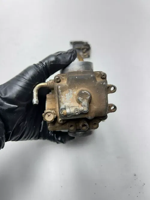 2006 06 Polaris Trail Boss 330 2x4 OEM NICE Carburetor Carb Body Bowl Jet Slide