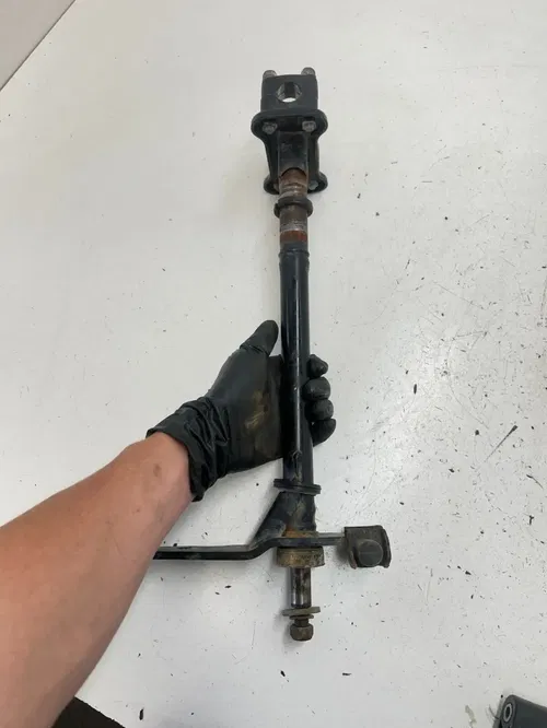 99 1999 Suzuki King Quad 300 LTF 4x4 OEM TIGHT! Steering Shaft Post Tie Rod Bar
