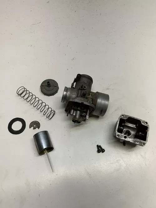 1985 85 HUSQVARNA WR125 wr 125 OEM Carb Carburetor Bowl Float Jet Free Ship ￼