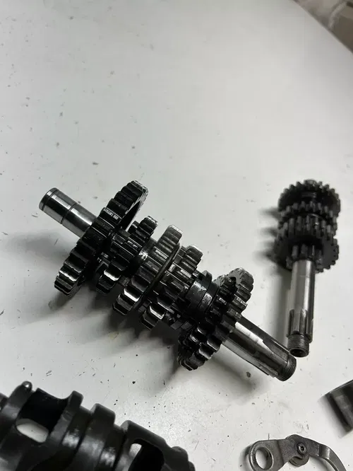 1991 91 Yamaha RT180 RT 180 rt OEM GOOD! Trans Transmission Gear Shaft Fork Drum