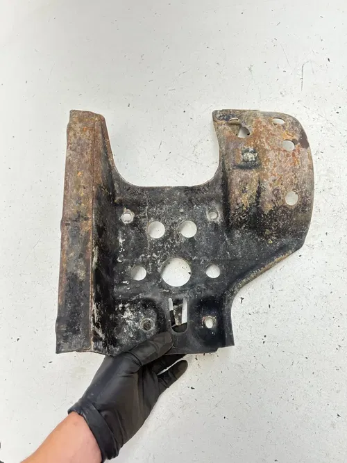 86 1986 Honda Fourtrax TRX200SX Trx 200 Sx OEM Skid Plate Bash Engine Swingarm
