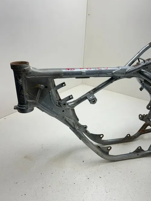 03 2003 Suzuki rm85 RM 85  Main Frame Body Assembly Chassis BOS! READ DESCRIPTIO